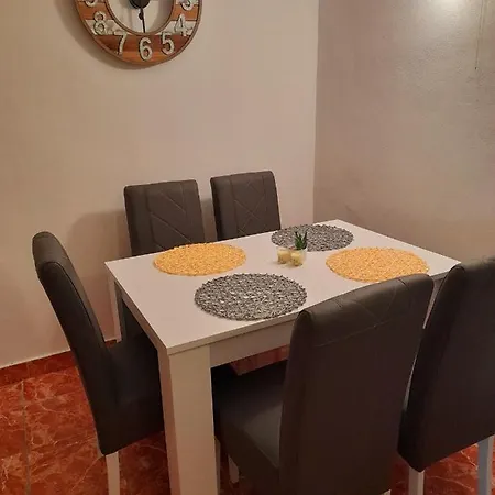 Apartman Analena
