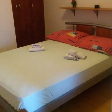 Apartman Analena